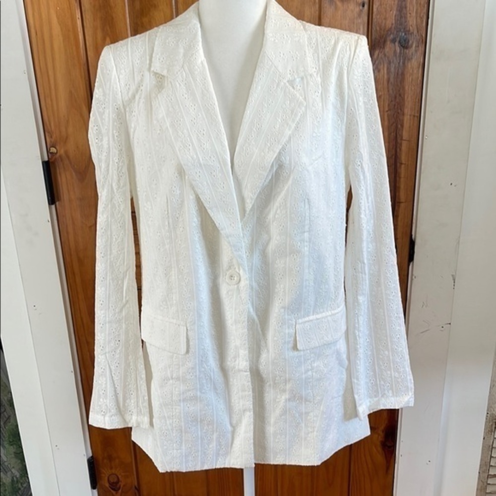 We Wore What White Eyelet Cotton Jacket Blazer Medium